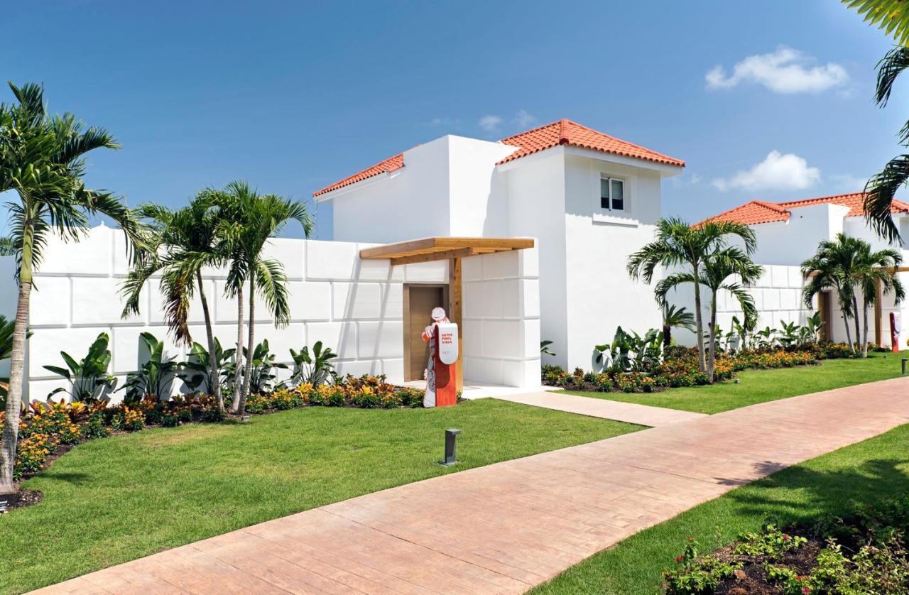 Nickelodeon Hotels & Resorts Punta Cana Exterior foto A villa at the resort